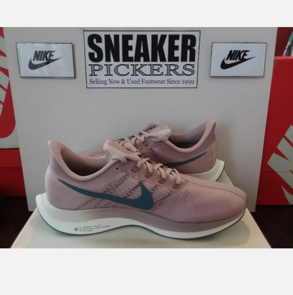 Nike Pegasus Turbo Sneakers